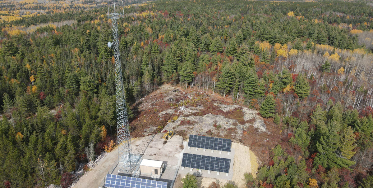 Meander Lake solar hybrid power system