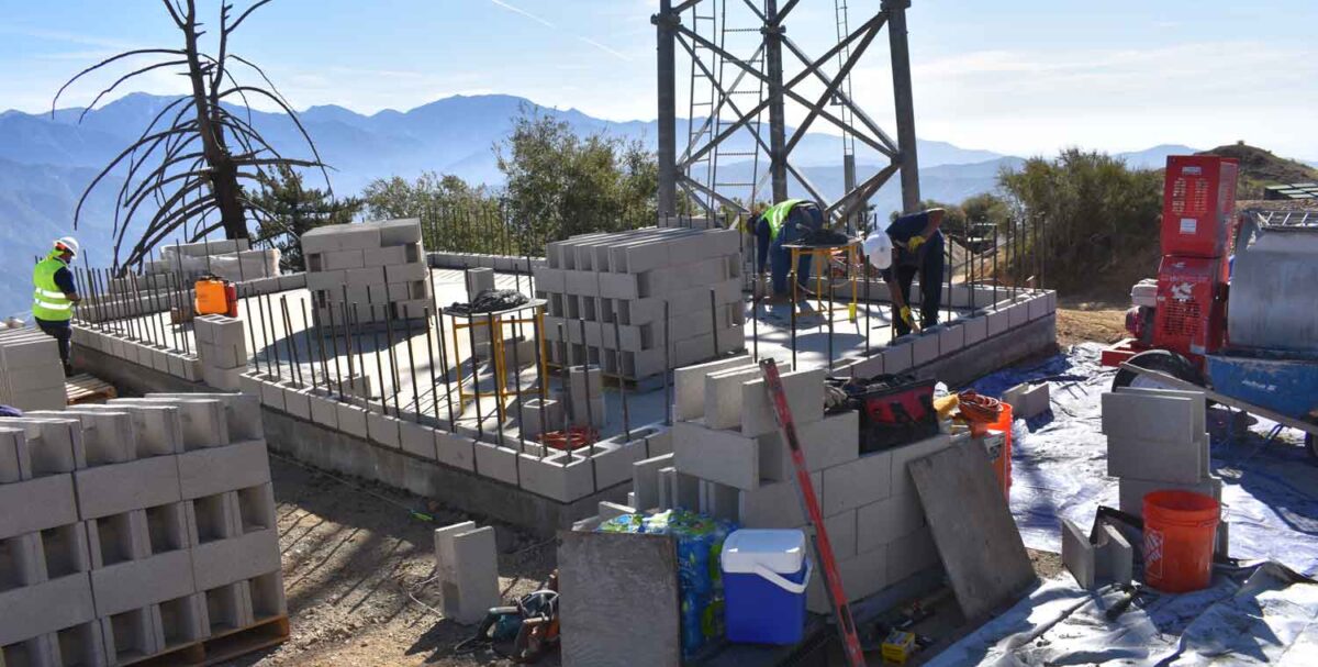Prjct-PineMtn6 Off grid solar installation under construction